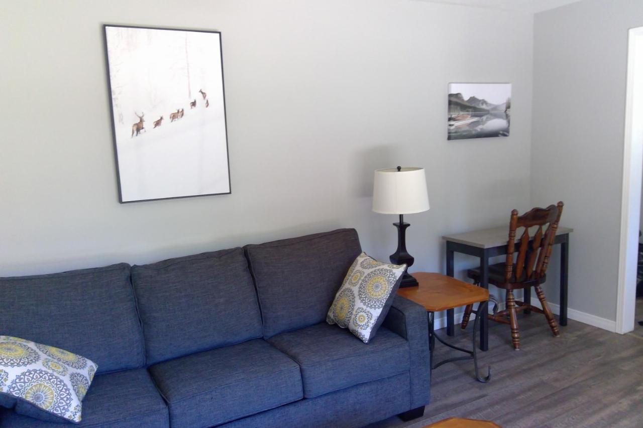 Michaels Bay Getaway On Manitoulin Island Villa South Baymouth Exterior foto